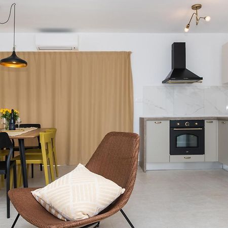 Вилла House Andro Примоштен Экстерьер фото