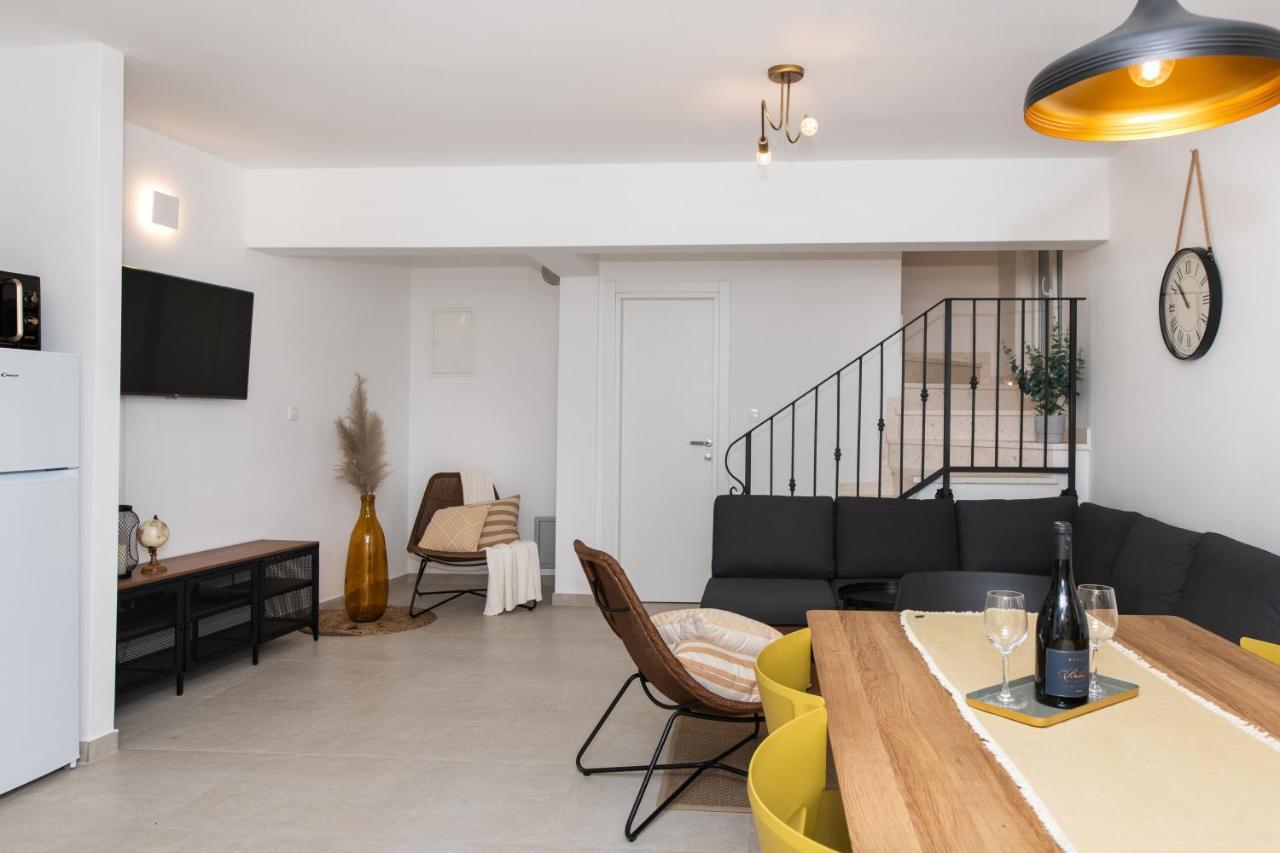 Вилла House Andro Примоштен Экстерьер фото