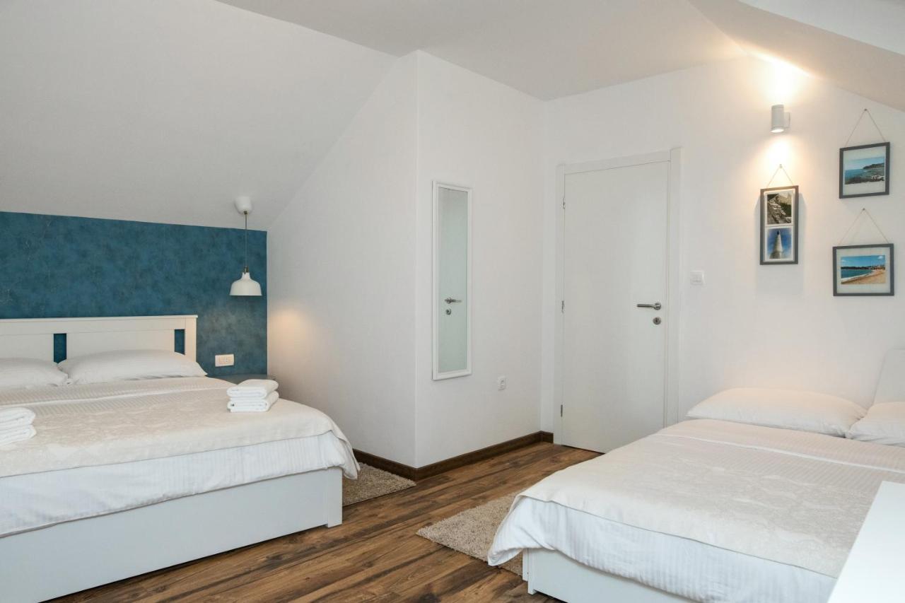 Вилла House Andro Примоштен Экстерьер фото